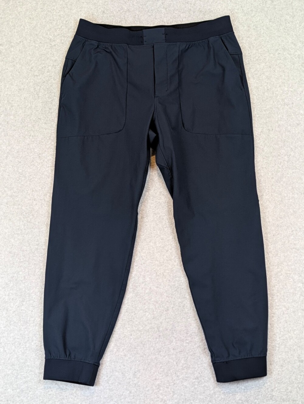 Lululemon ABC Jogger Pants Men's 2XL Navy Warpstreme 30" Performance Blue M5AJLS